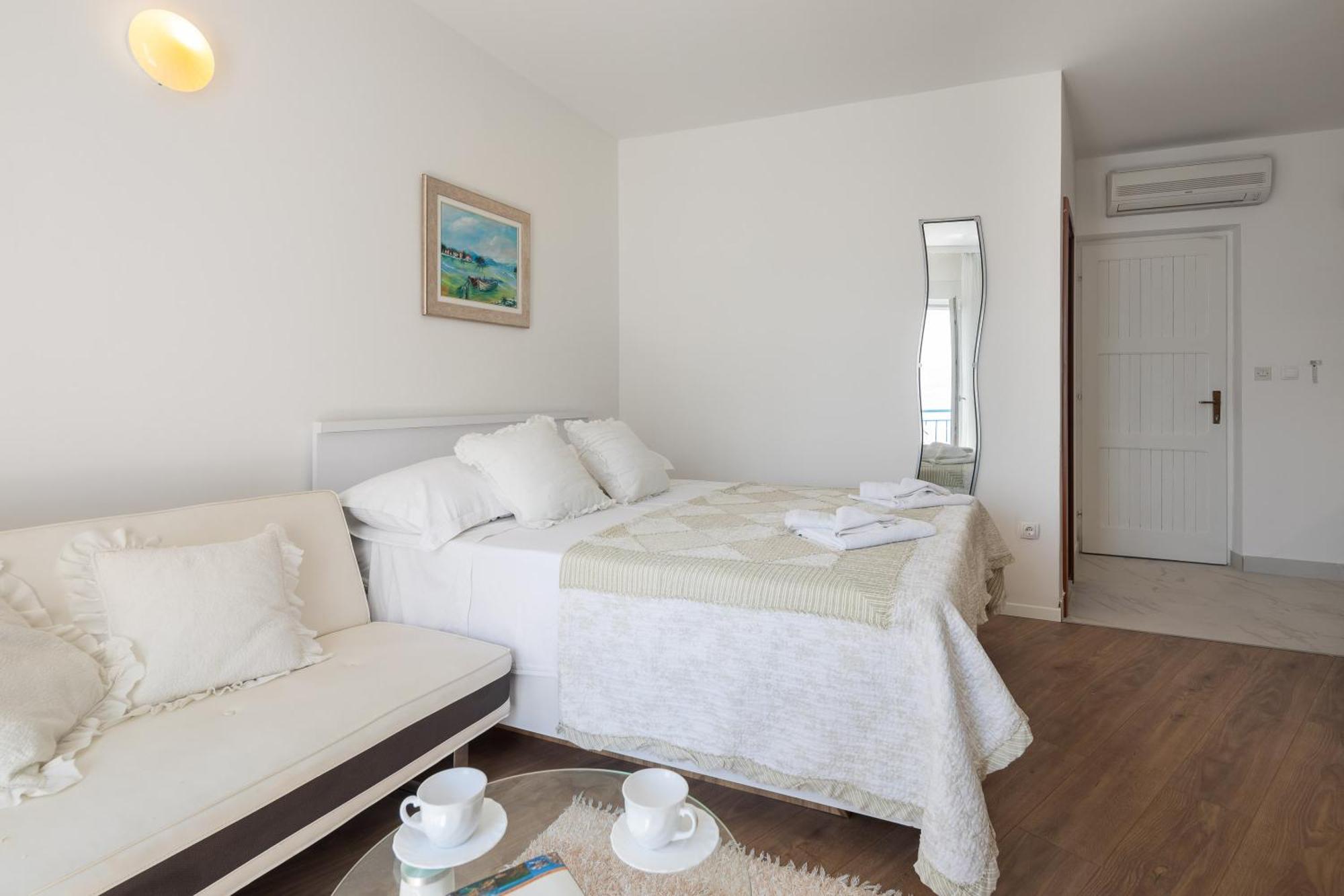 Caleta Seaview Suites II - Pool & Jacuzzi Lokva Rogoznica Exterior photo