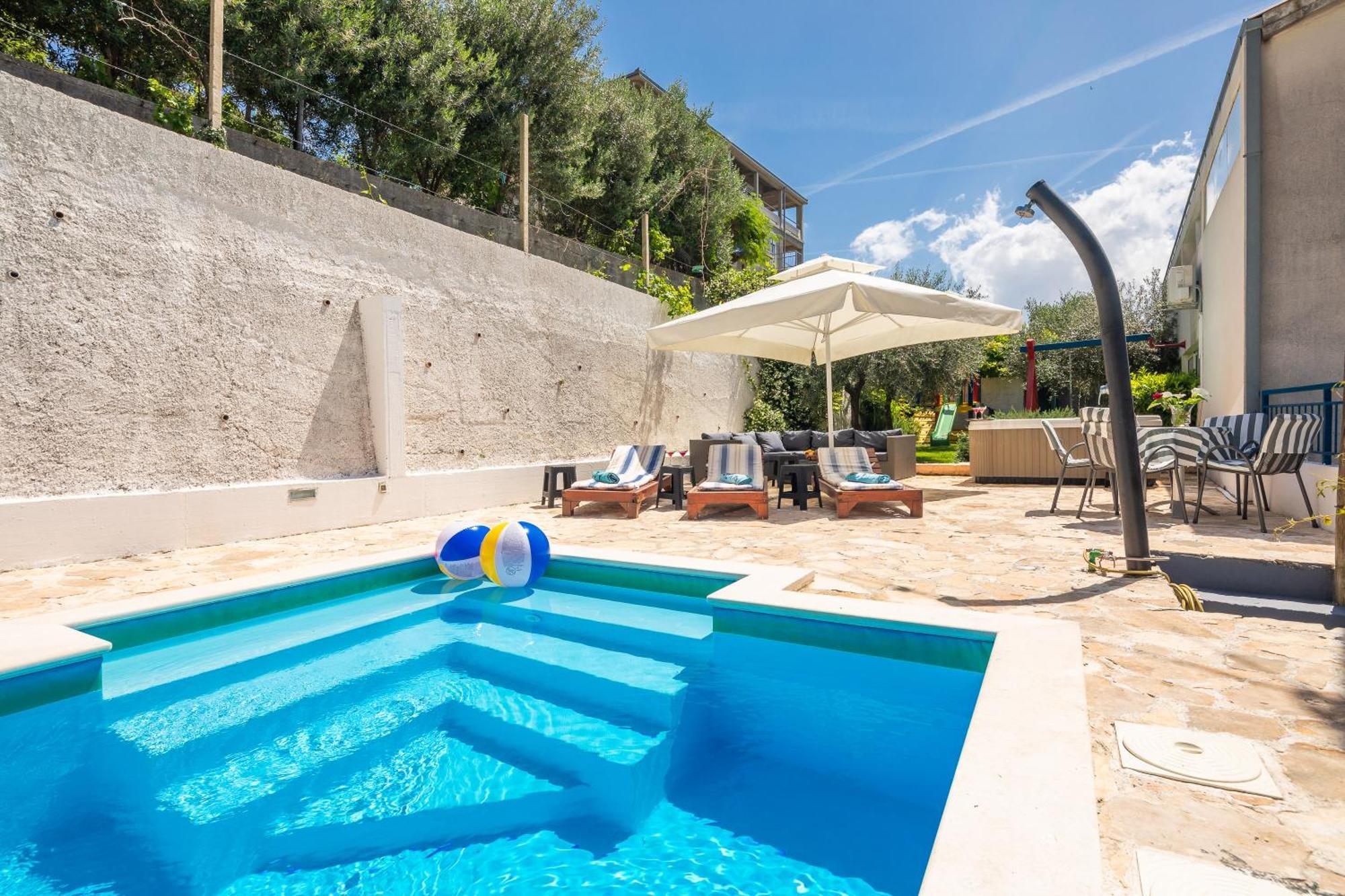 Caleta Seaview Suites II - Pool & Jacuzzi Lokva Rogoznica Exterior photo